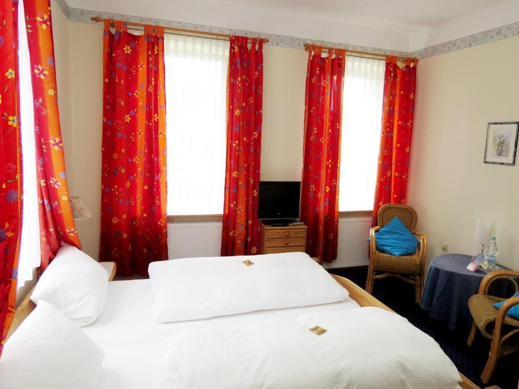 Hotel Waldschloesschen Plein Cameră foto
